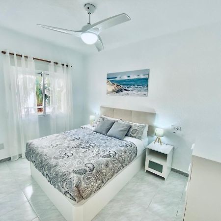 Amplio Apartamento Con Vistas Al Mar, Parking Y Wifi Alicante Exterior photo